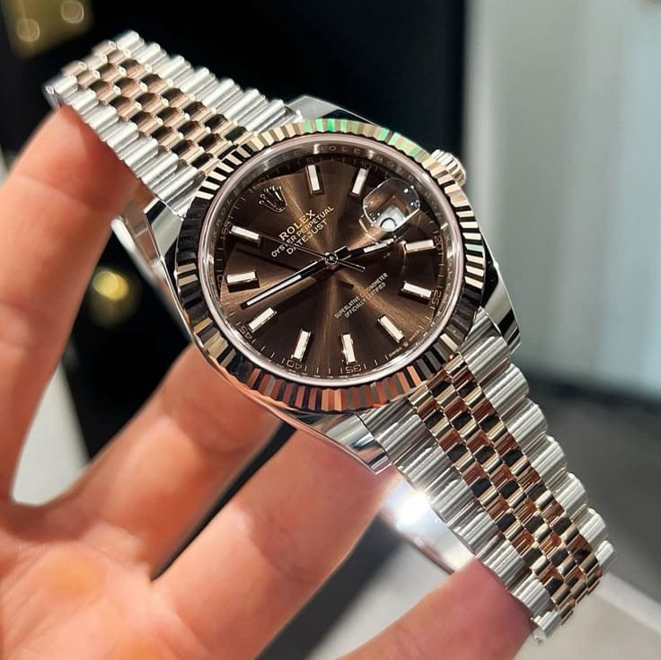 Trenzioo Premium Two-Tone Luxury Watch